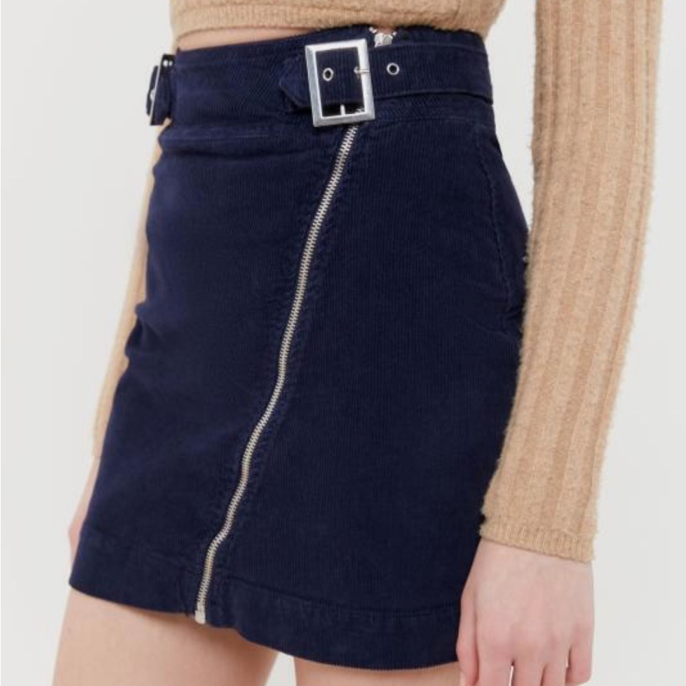 Urban Outfitters Woman’s Harmony corduroy navy blue skirt w buckle & zipper XS